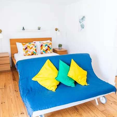 Next To Sao Jorge Castle *