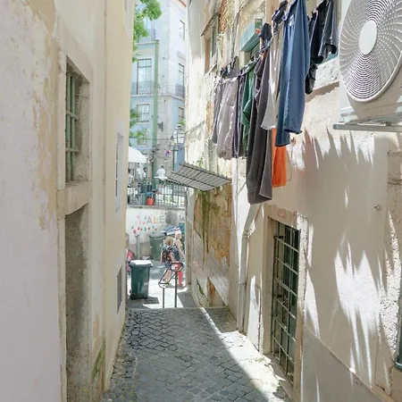 Next To Sao Jorge Castle Апартаменты Лиссабон